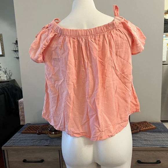 Shasa pink off the shoulders short sleeve top - Picture 4 of 4
